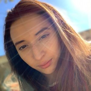 Meet your Posher, Analiza